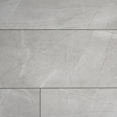 Замковый ламинат 100% натуральный, состоит из осины и березы 50/50, толщина 8 мм., водостойкий (72 часа защиты от воды), 34 класс износостойкости/AC6, ударопрочный. Структура S мягкая структура