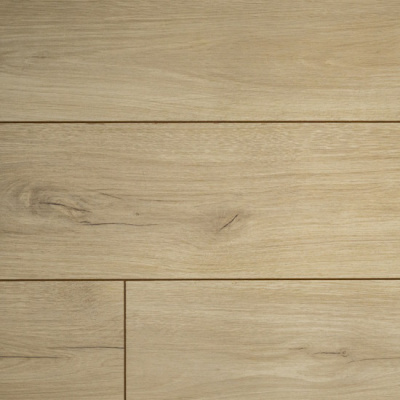 Замковый ламинат 100% натуральный, состоит из осины и березы 50/50, толщина 8 мм., водостойкий (72 часа защиты от воды), 34 класс износостойкости/AC6, ударопрочный. Структура D глубокие поры
