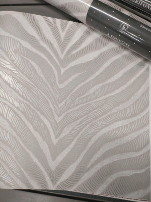 Обои флизелиновые