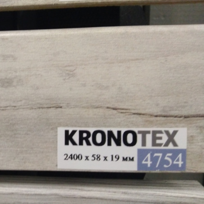 Напольный плинтус МДФ в тон ламината Kronotex