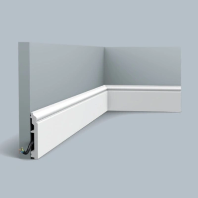 Плинтус SX173